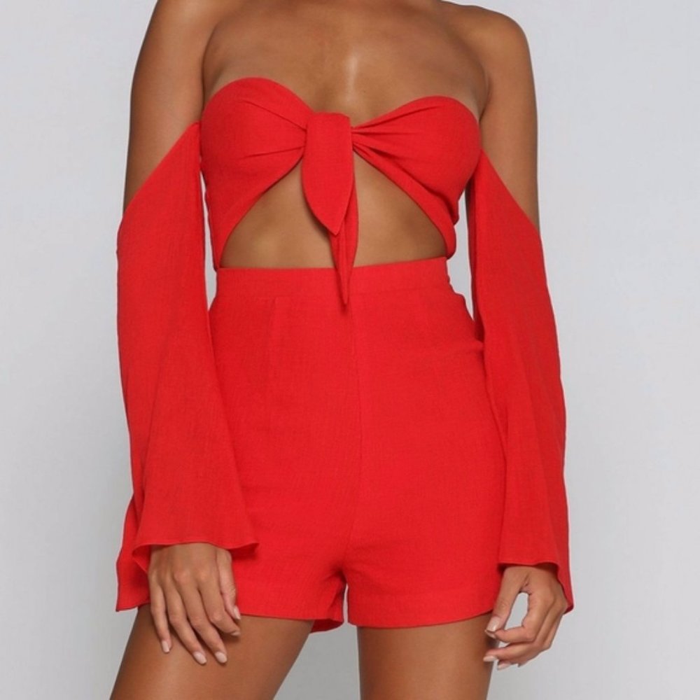 Red Meski Romper
